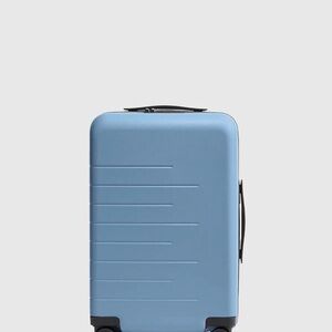 Quince Small Carryon Suitcase in Light Blue (See Photos for dimensions No bundle